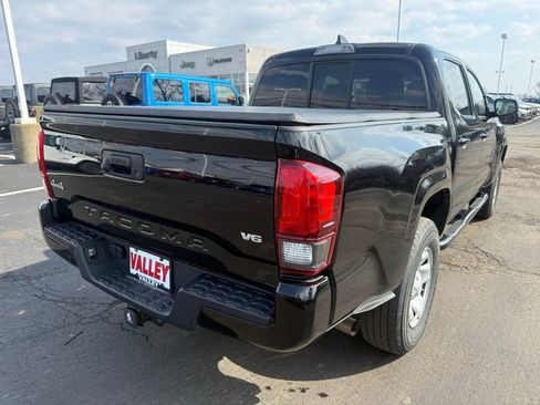 Used 2023 Toyota Tacoma SR AWD/4WD image 3