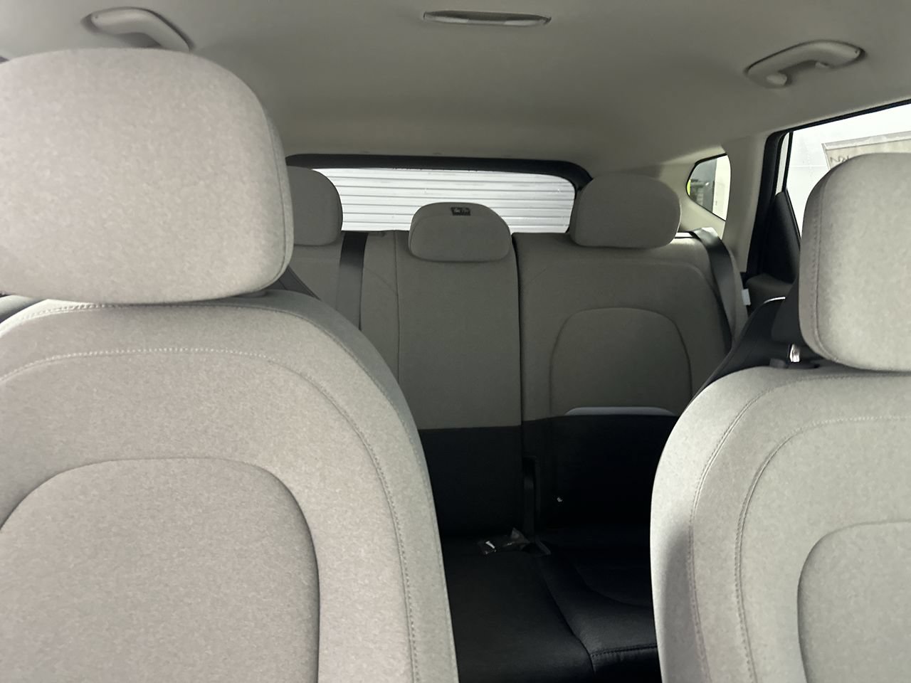 New 2027 Kia Seltos S FWD image 16