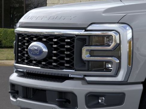 New 2026 Ford F350 Platinum AWD/4WD image 17