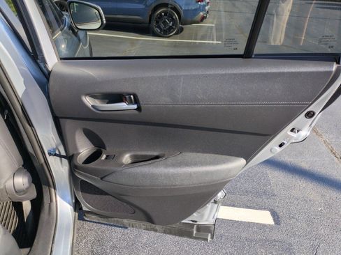 Used 2022 Toyota Corolla Cross XLE w/ Convenience Package FWD image 25