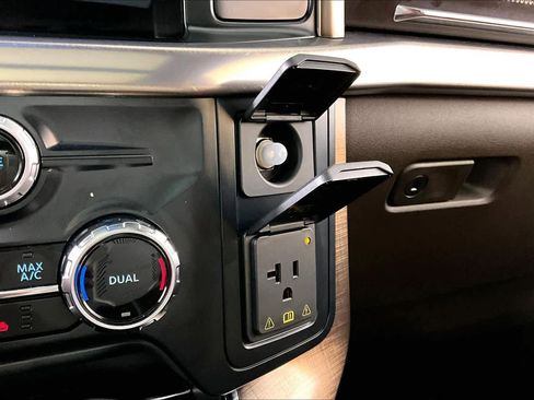 Used 2025 Ford F150 King Ranch w/ FX4 Off-Road Package image 31