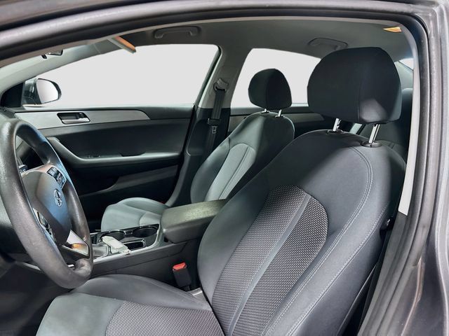 Used 2019 Hyundai Sonata SE FWD image 16