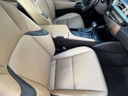 Used 2021 Lexus ES 350 w/ Premium Package image 43