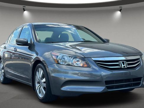 Used 2012 Honda Accord EX image 2