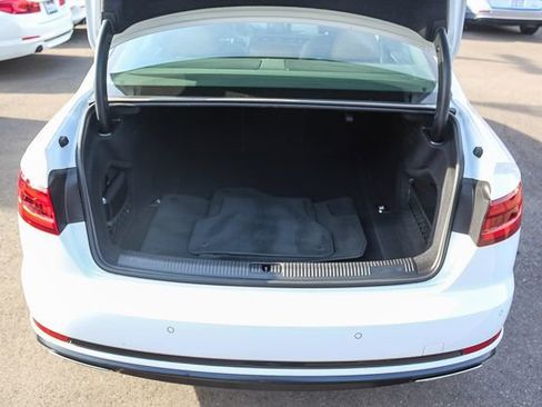 Used 2019 Audi A4 2.0T Premium image 37