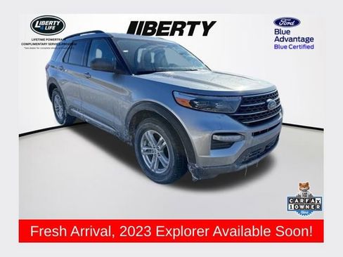 Used 2023 Ford Explorer XLT w/ Equipment Group 202A image 1