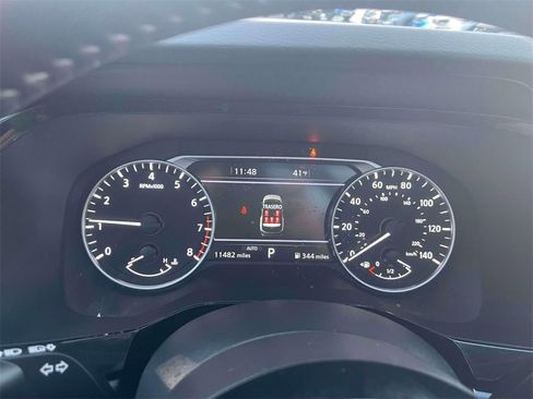 Used 2025 Nissan Pathfinder SL w/ SL Premium Package image 27