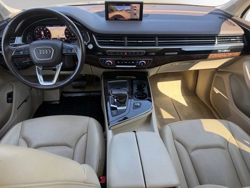 Used 2019 Audi Q7 3.0T Premium Plus w/ Premium Plus Package image 14