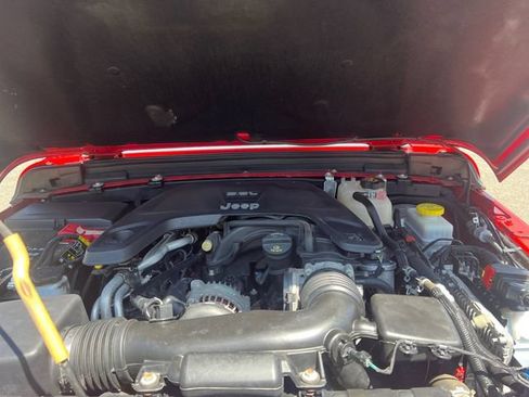 Used 2019 Jeep Wrangler Sport AWD/4WD image 20