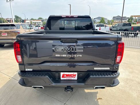Used 2023 GMC Sierra 1500 Elevation w/ Elevation Premium Package AWD/4WD image 4