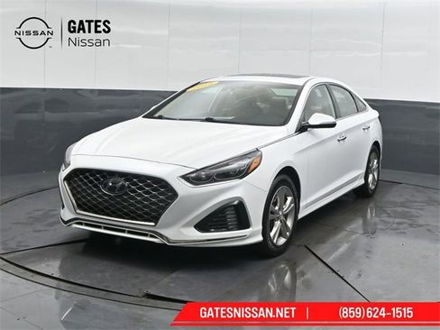 Used 2018 Hyundai Sonata Limited image 6