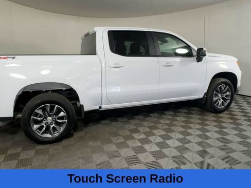 Used 2026 Chevrolet Silverado 1500 LT AWD/4WD image 11