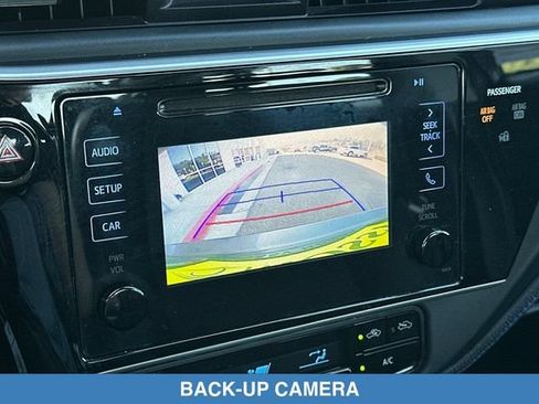 Used 2017 Toyota Corolla SE FWD image 20