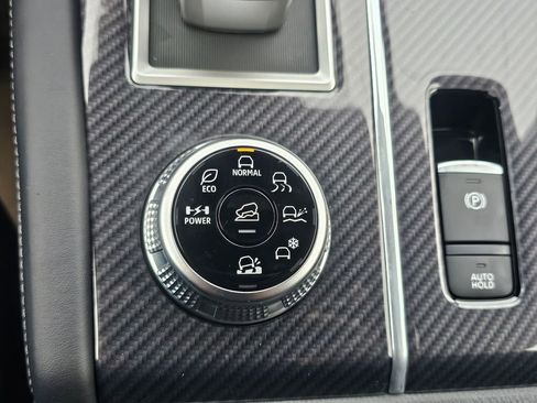 New 2025 Mitsubishi Outlander SEL Black Edition image 11