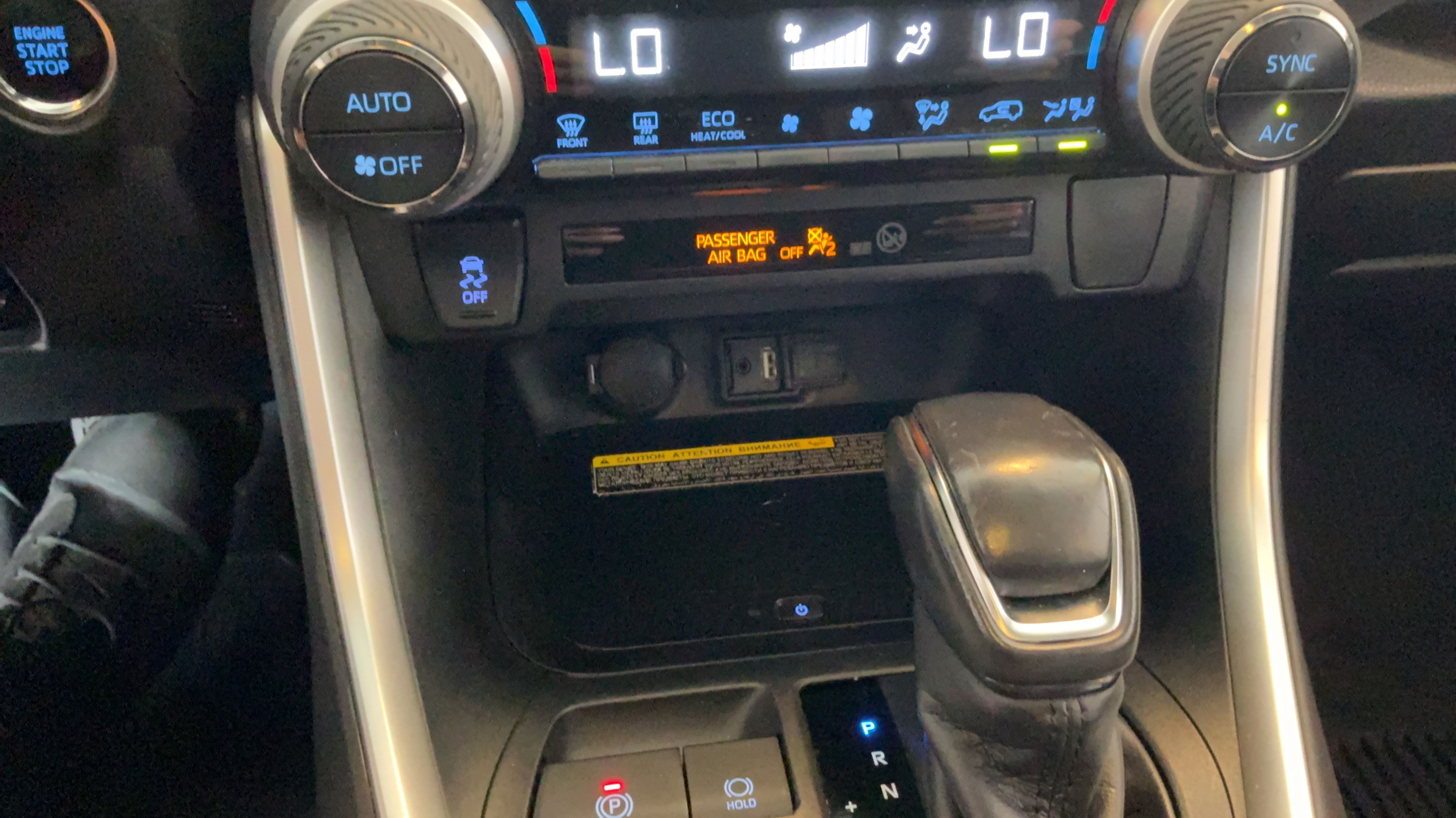 Used 2019 Toyota RAV4 XLE Premium w/ Advanced Technology Package FWD image 17