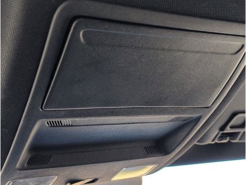 Used 2025 Ford Escape ST-Line image 29