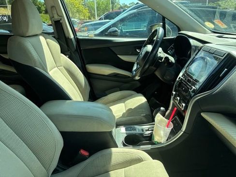 Used 2019 Subaru Ascent Premium AWD/4WD image 5