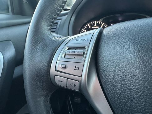 Used 2016 Nissan Altima 2.5 SL w/ 2.5 Technology Package image 26