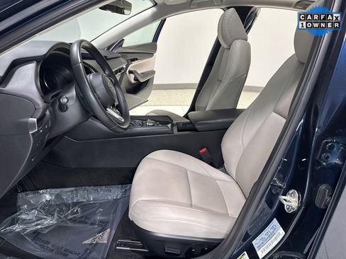 Used 2025 MAZDA MAZDA3 s image 12
