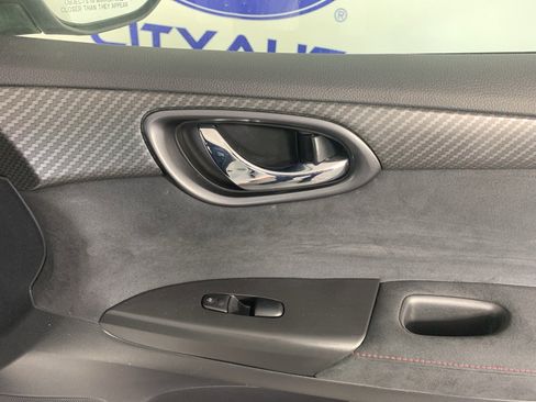 Used 2019 Nissan Sentra NISMO image 40