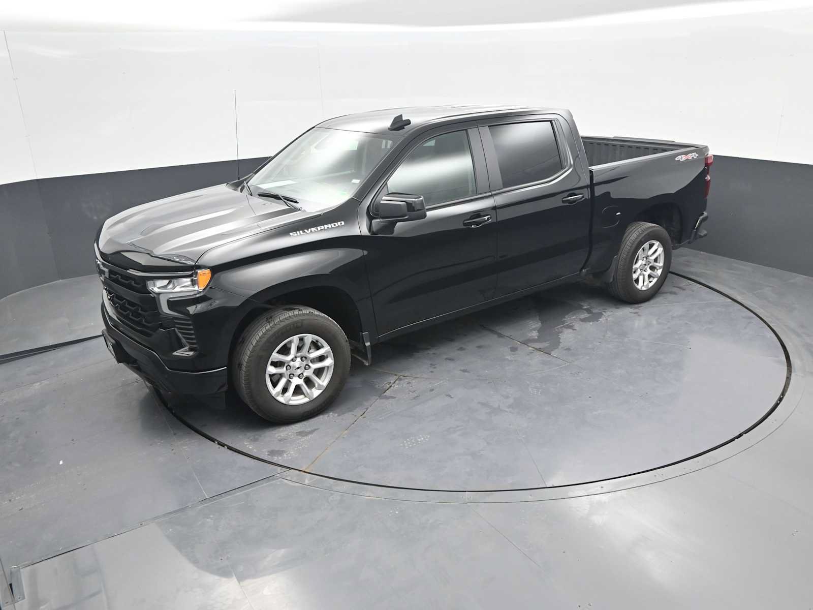Used 2026 Chevrolet Silverado 1500 RST AWD/4WD image 29