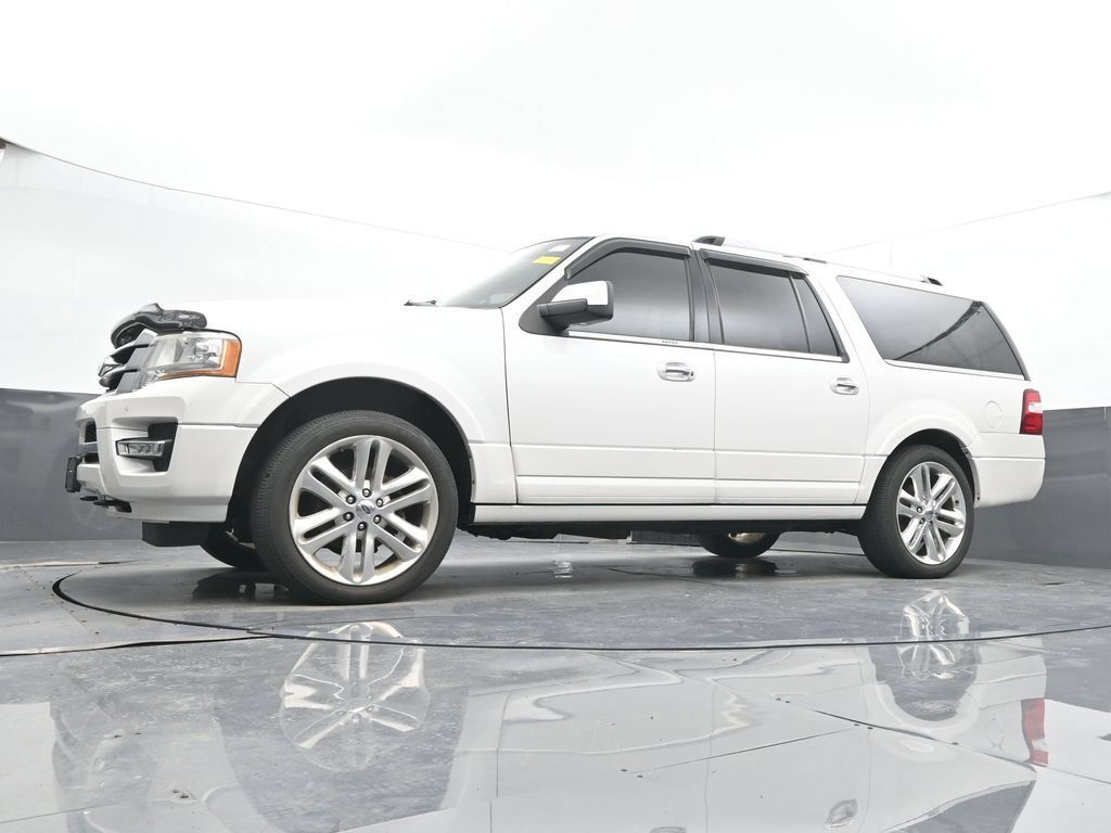 Used 2015 Ford Expedition EL Limited w/ Equipment Group 301A AWD/4WD image 27