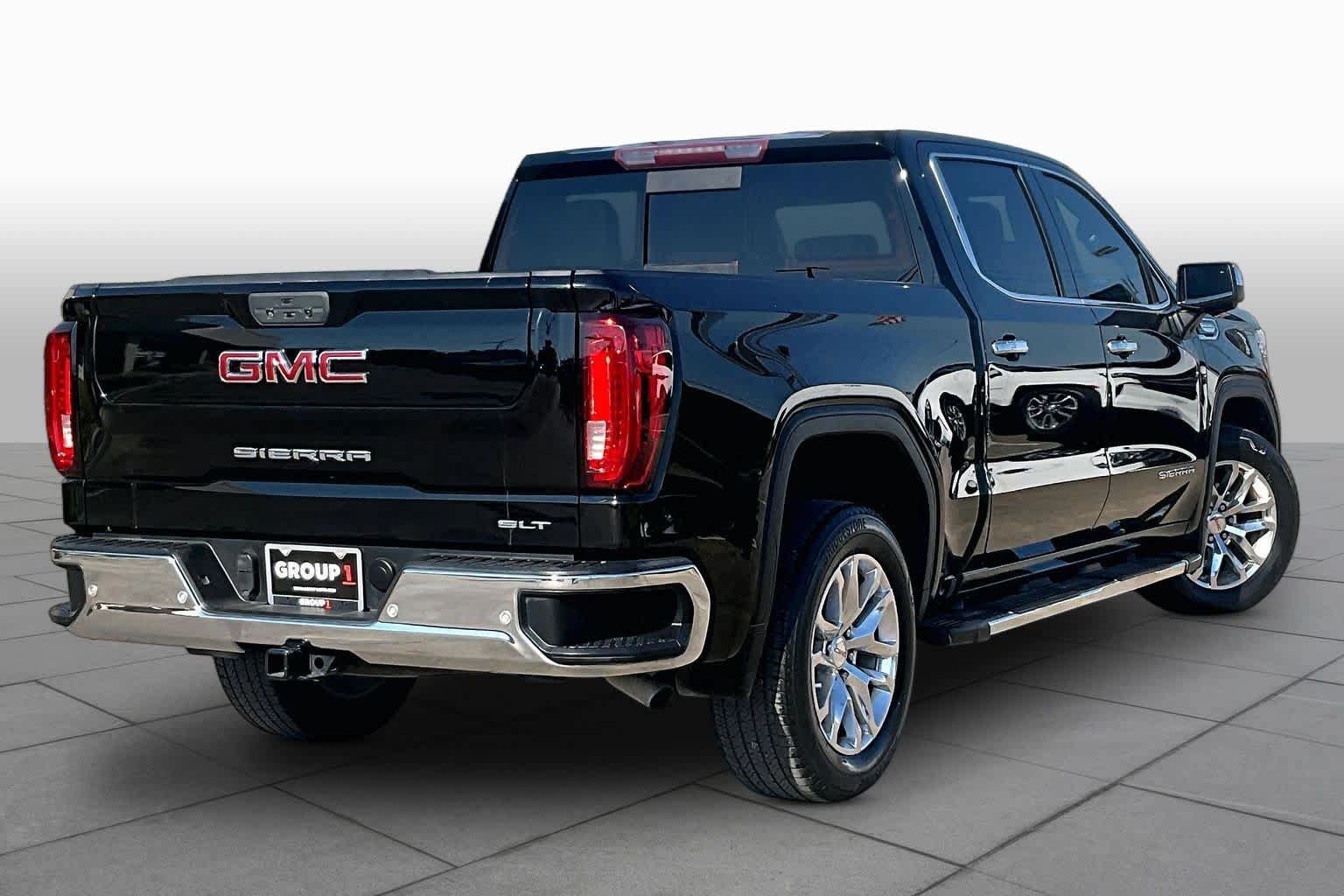 Used 2022 GMC Sierra 1500 SLT RWD image 13