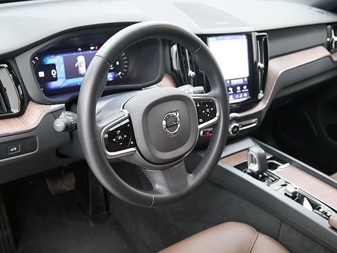 Used 2023 Volvo XC60 B5 Plus w/ Climate Package image 13