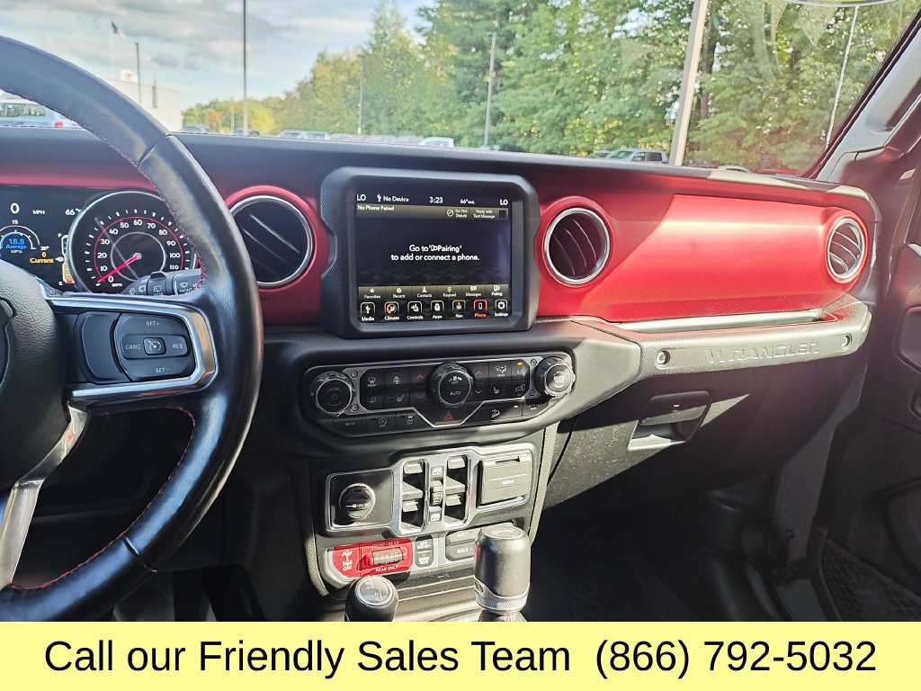 Used 2021 Jeep Wrangler Unlimited Rubicon w/ Dual Top Group AWD/4WD image 21