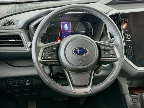 Used 2023 Subaru Ascent Limited AWD/4WD image 18