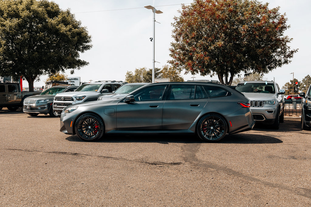 Used 2025 BMW M5 Touring w/ M Driver's Package AWD/4WD image 4