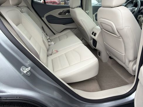 Used 2024 GMC Terrain Denali w/ Denali Premium Package image 15