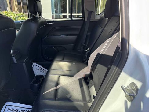 Used 2017 Jeep Compass High Altitude AWD/4WD image 14