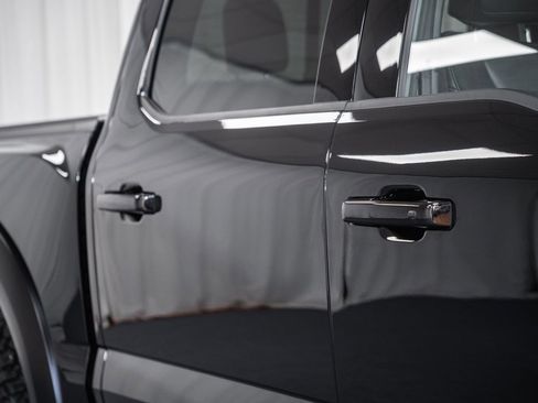 Used 2025 Ford F150 Raptor image 21