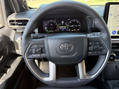 New 2026 Toyota 4Runner Limited AWD/4WD image 13