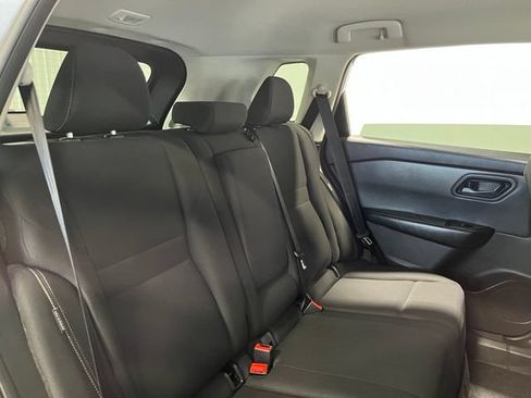 Used 2024 Nissan Rogue S AWD/4WD image 13