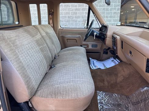 Used 1990 Ford F250 2WD SuperCab image 25