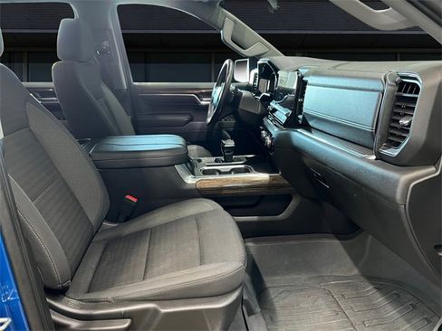 Used 2023 GMC Sierra 1500 Elevation image 15