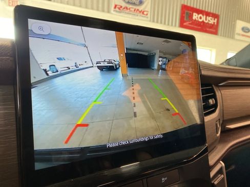 Certified 2022 Ford Expedition Limited image 22