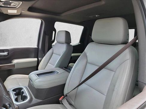 Used 2020 Chevrolet Silverado 1500 LT Trail Boss AWD/4WD image 13