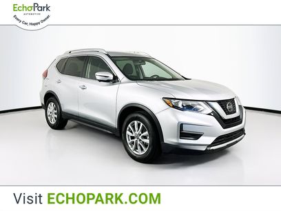 Used 2018 Nissan Rogue SV w/ Premium Package