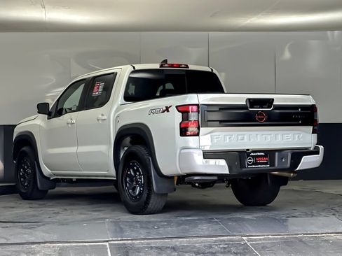 Used 2025 Nissan Frontier Pro-X RWD image 5