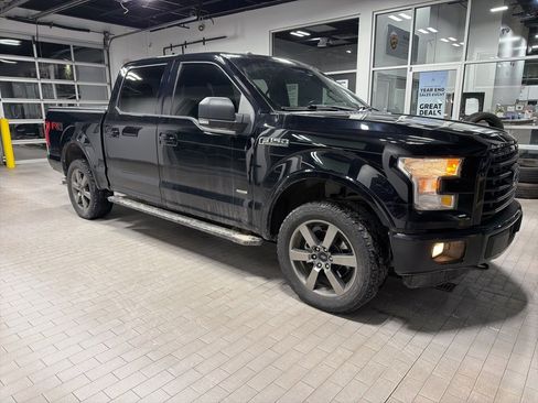 Used 2016 Ford F150 XLT w/ Equipment Group 302A Luxury image 4