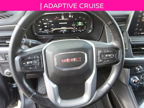 Used 2023 GMC Yukon XL SLT RWD image 13