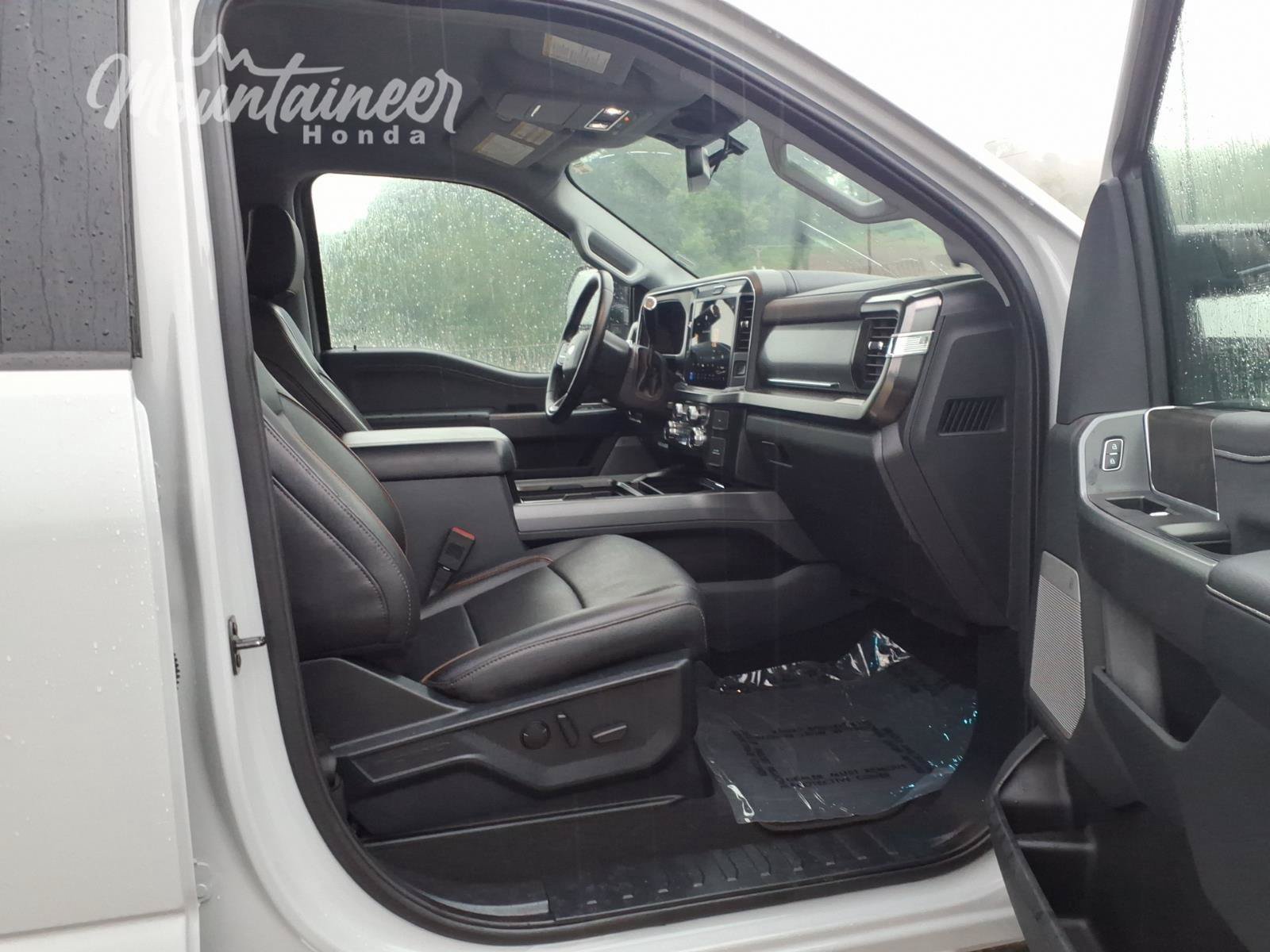 Used 2026 Ford F250 Lariat AWD/4WD image 21
