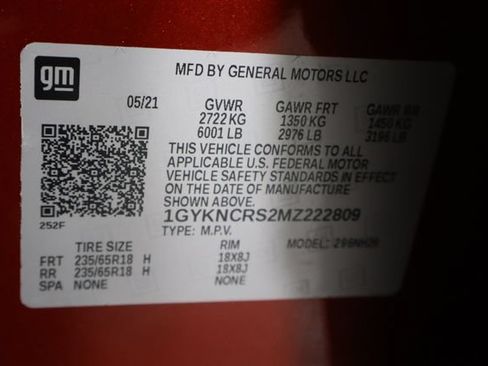 Used 2021 Cadillac XT5 Premium Luxury w/ LPO, Floor Liner Package FWD image 37
