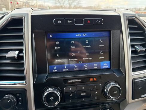 Used 2018 Ford F350 Lariat image 37