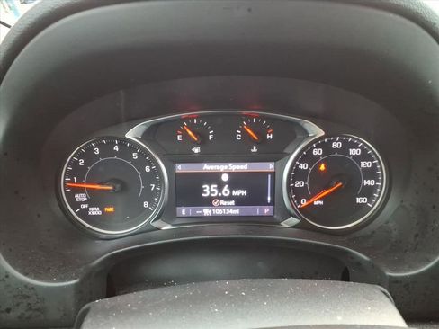 Used 2022 GMC Terrain SLT w/ Tech Package image 14