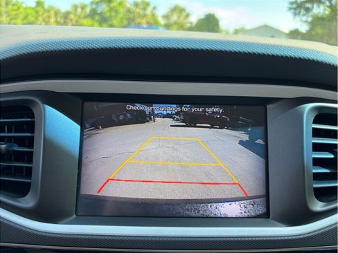 Used 2017 Hyundai Ioniq Limited FWD image 23