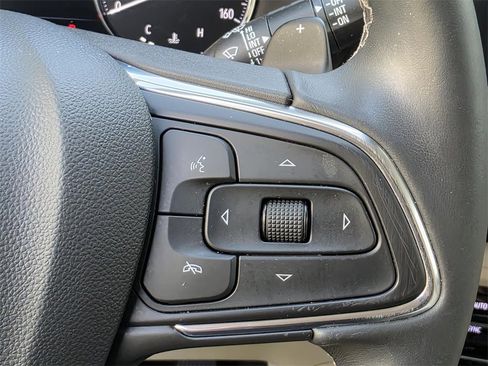 Used 2022 Buick Envision Essence w/ Technology Package I image 45